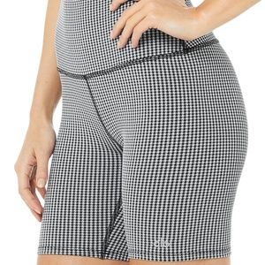 ALO Yoga High Waisted Houndstooth Biker Shorts